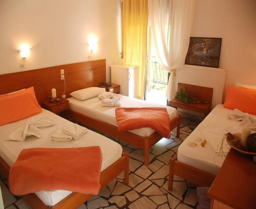 Orpheus Hotel ثيرما الغرفة الصورة